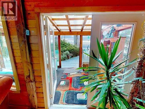 1716/08 Vancouver Blvd, Savary Island, BC - Indoor Photo Showing Other Room