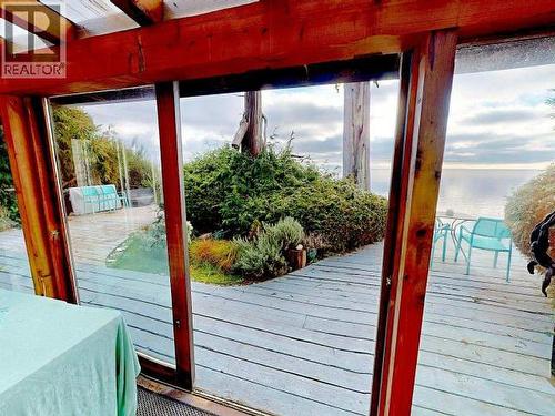 1716/08 Vancouver Blvd, Savary Island, BC -  With Deck Patio Veranda With Exterior