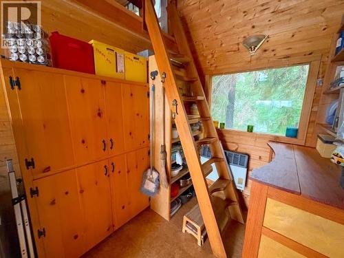 1716/08 Vancouver Blvd, Savary Island, BC - Indoor Photo Showing Other Room