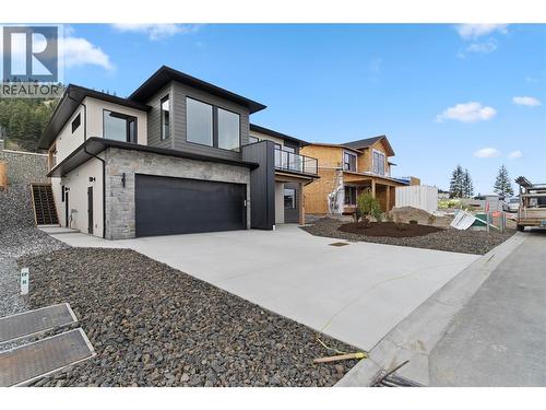 2256 Coldwater Drive, Kamloops, BC - Outdoor With Facade