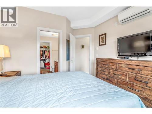 3205 Skyview Lane Unit# 409, West Kelowna, BC - Indoor Photo Showing Bedroom