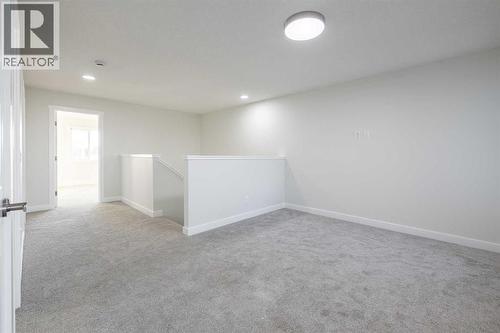 17 Sora Gardens Se, Calgary, AB - Indoor Photo Showing Other Room