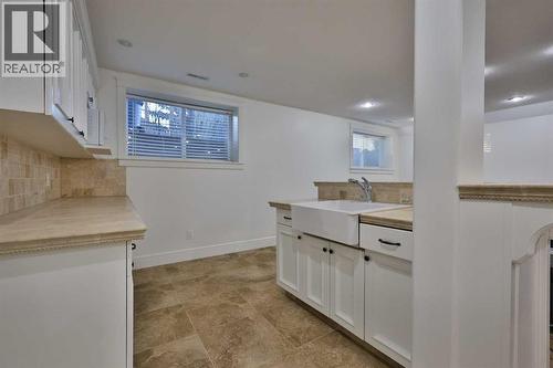 213 E 350 S, Raymond, AB - Indoor