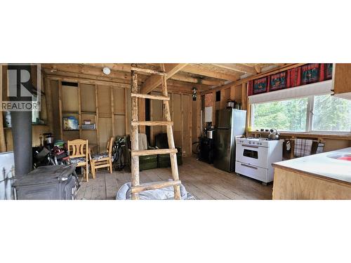 49490 Lloyd Drive, Vanderhoof, BC 