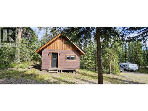 49490 Lloyd Drive, Vanderhoof, BC 