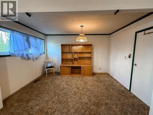 7031 Inman Road, Lone Butte, BC - Indoor Photo Showing Other Room