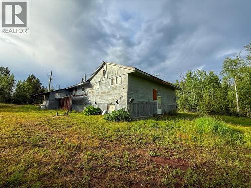 7031 Inman Road, Lone Butte, BC - Outdoor
