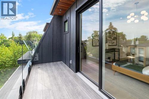 1807 Broadview Road Nw, Calgary, AB - Outdoor With Balcony With Exterior
