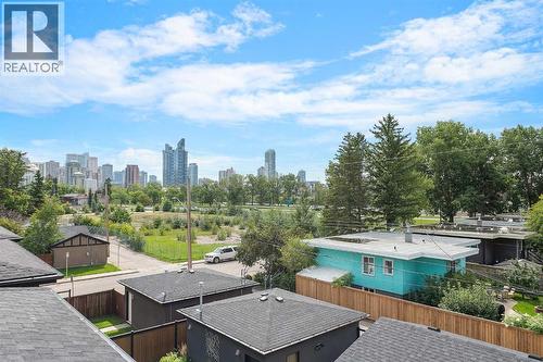 1807 Broadview Road Nw, Calgary, AB - Outdoor With Deck Patio Veranda