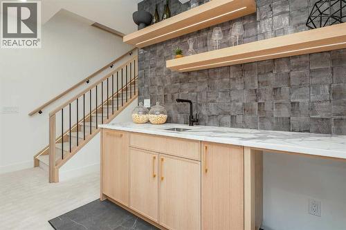 1807 Broadview Road Nw, Calgary, AB - Indoor Photo Showing Other Room