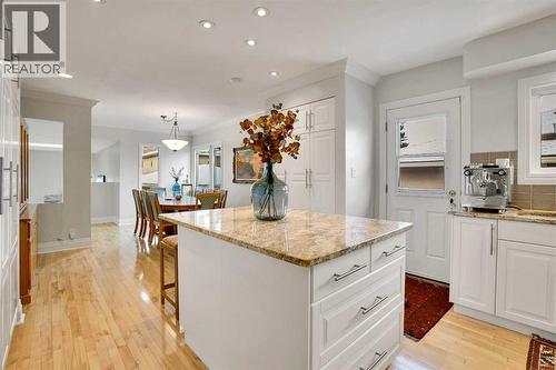 1317 9 Street Nw, Calgary, AB - Indoor Photo Showing Kitchen With Upgraded Kitchen