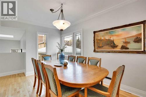 1317 9 Street Nw, Calgary, AB - Indoor Photo Showing Dining Room