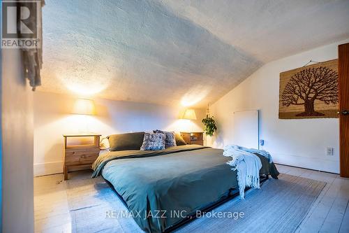 2929 Cornish Hollow Road, Hamilton Township, ON - Indoor Photo Showing Bedroom