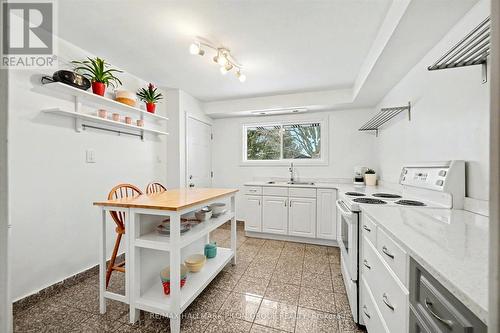 2089 Bangor Street, Ottawa, ON - Indoor Photo Showing Kitchen