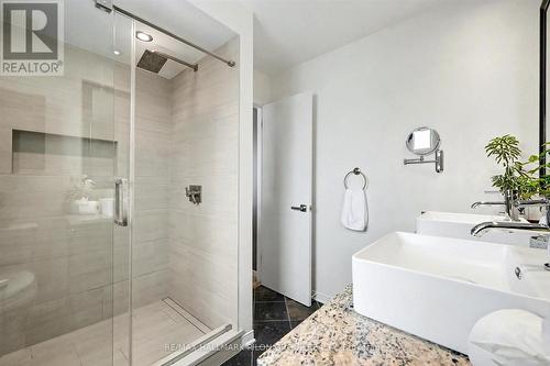 2112 Sandy Oaks Drive, Ottawa, ON - Indoor Photo Showing Bathroom