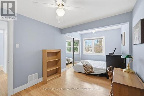 962 Weston Drive, Ottawa, ON - Indoor Photo Showing Bedroom
