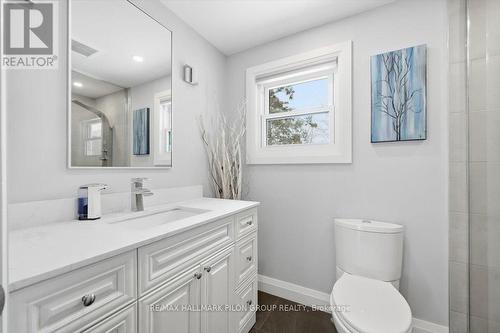 962 Weston Drive, Ottawa, ON - Indoor Photo Showing Bathroom