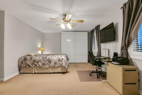 68 Grandlea Crescent, Markham, ON - Indoor Photo Showing Bedroom