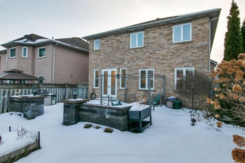 68 Grandlea Crescent, Markham, ON - Outdoor
