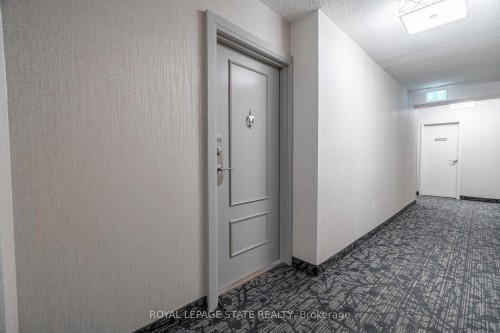 1218-500 Green Road, Hamilton, ON - Indoor Photo Showing Other Room