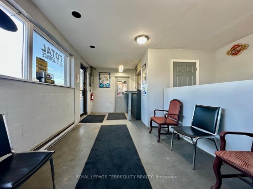 1-518 Centennial Road N, Toronto, ON 