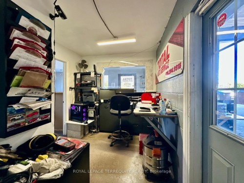 1-518 Centennial Road N, Toronto, ON 