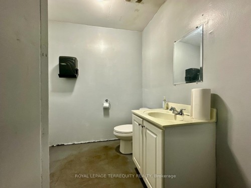 1-518 Centennial Road N, Toronto, ON 