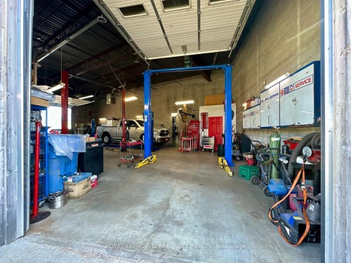 1-518 Centennial Road N, Toronto, ON 