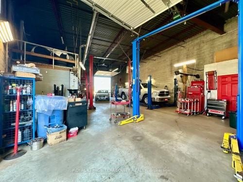 1-518 Centennial Road N, Toronto, ON 