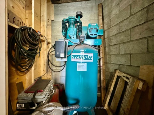 1-518 Centennial Road N, Toronto, ON 