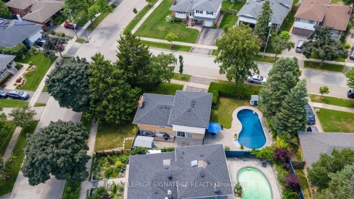 1469 Hillgrove Road, Mississauga, ON - Outdoor With In Ground Pool With View