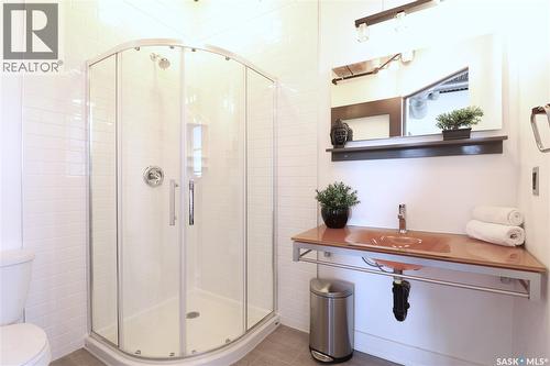 302 1275 Broad Street, Regina, SK - Indoor Photo Showing Bathroom