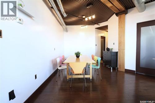 302 1275 Broad Street, Regina, SK - Indoor