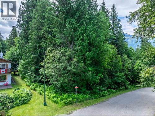 1565 Pratico Road, Revelstoke, BC 