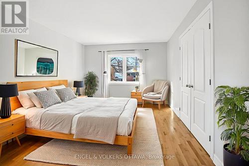 66 Aylmer Avenue, Ottawa, ON - Indoor Photo Showing Bedroom