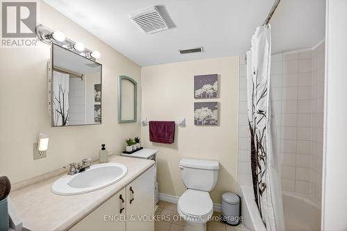 66 Aylmer Avenue, Ottawa, ON - Indoor Photo Showing Bathroom