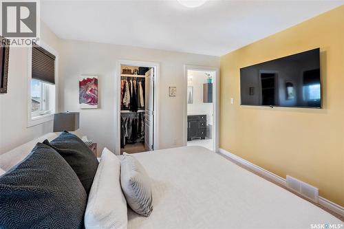 210 Clubhouse Boulevard, Warman, SK - Indoor Photo Showing Bedroom