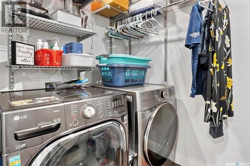 210 Clubhouse Boulevard, Warman, SK - Indoor Photo Showing Laundry Room