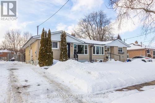 256 TRENT STREET  Oshawa (Mclaughlin), ON L1J 4N1