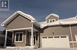 2 TURNBERRY COURT  Bracebridge (Monck (Bracebridge)), ON P1L 0N5