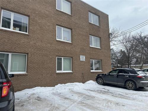 18 550 Corydon Avenue, Winnipeg, MB - Outdoor With Exterior