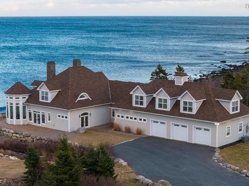 446 Ketch Harbour Road, Halibut Bay, NS 