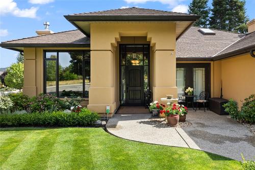 3992 Gallaghers Parkway, Kelowna, BC - Outdoor