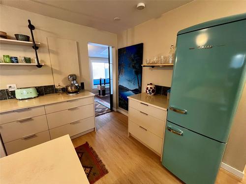 203 7Th Avenue, Nakusp, BC - Indoor