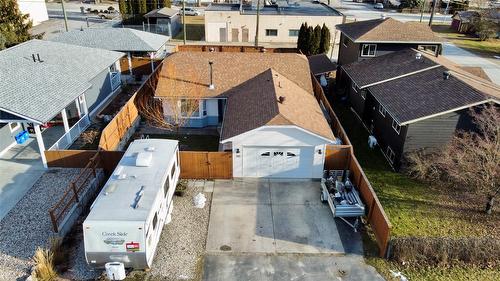 203 7Th Avenue, Nakusp, BC - Outdoor