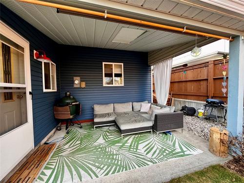 203 7Th Avenue, Nakusp, BC - Outdoor With Deck Patio Veranda With Exterior