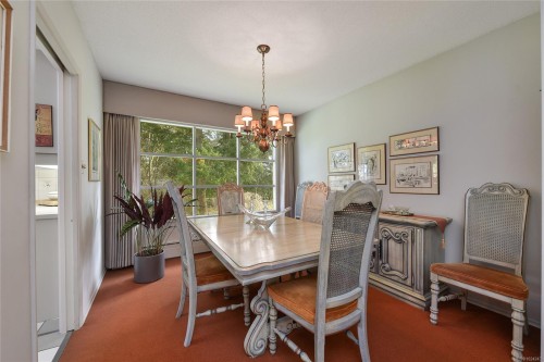 4911 Sea Ridge Dr, Saanich, BC 