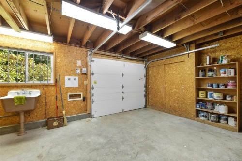 4911 Sea Ridge Dr, Saanich, BC 