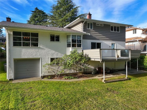 4911 Sea Ridge Dr, Saanich, BC 