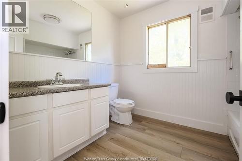 4641 Malden Road, Windsor, ON - Indoor Photo Showing Bathroom